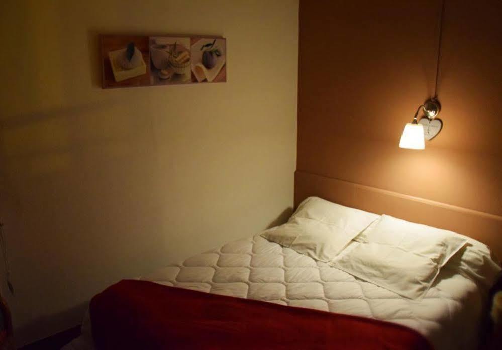 Le Bon Accueil Hotel Bagneres-de-Luchon Ngoại thất bức ảnh